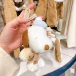 Classic Comic Character Universal Studios Osaka Winter Charlie Brown Plush Doll Cute Bag Pendant - Image 3